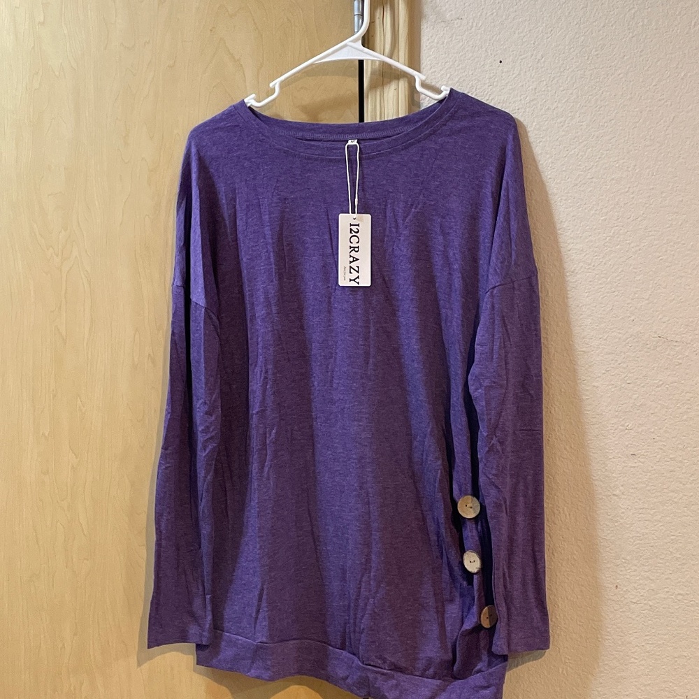 Women Medium NWT Lovely Purple Blouse Figure Flattering Comfortable Versatile